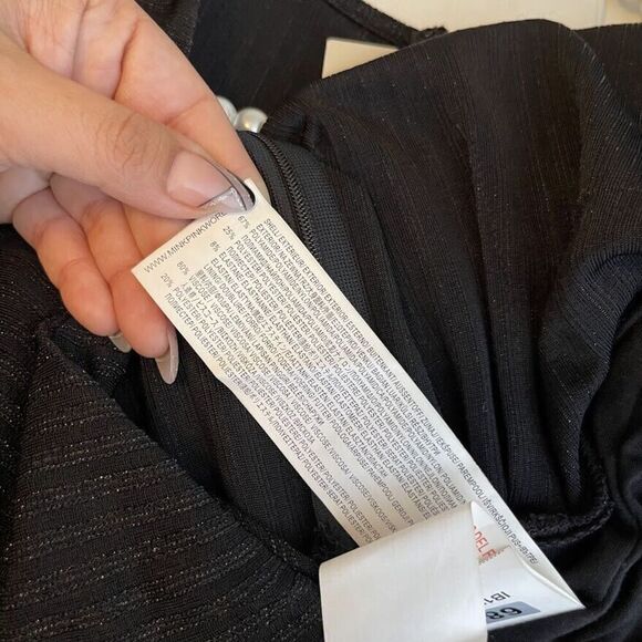 Minkpink Jumpsuit Small Black Shimmer Short Sleeve Ribbed Twist Front Lined Zip - Picture 8 of 16